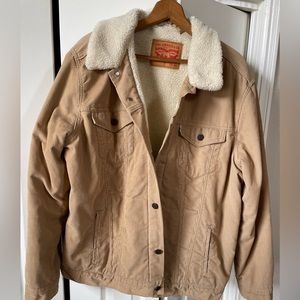Levi’s corduroy jacket with shearling collar and lining.   XXL.